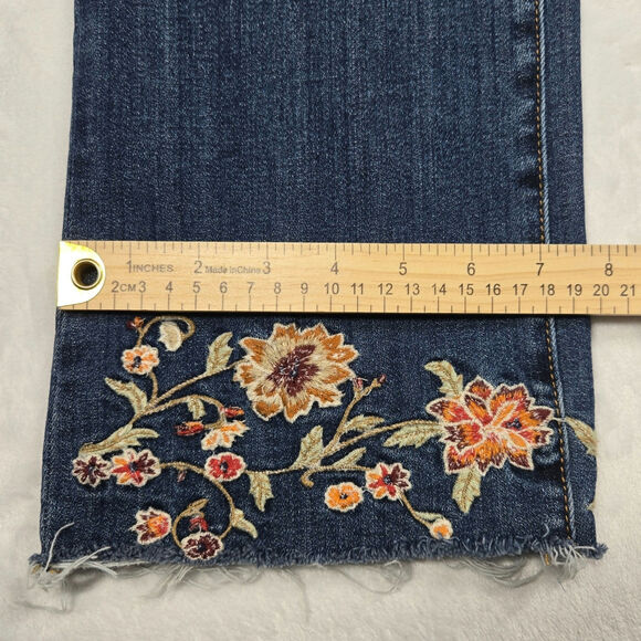 Driftwood Colette Jeans Floral Embroidered 31 (34x30) Raw Hem Denim READ - Picture 8 of 12